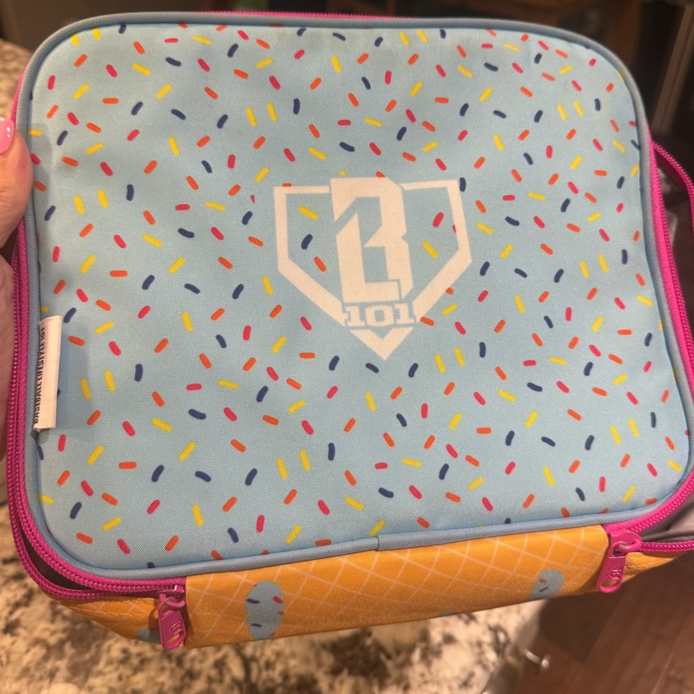 Baseball Lifestyle 101 lunch box. Excellent condition. Gently used.